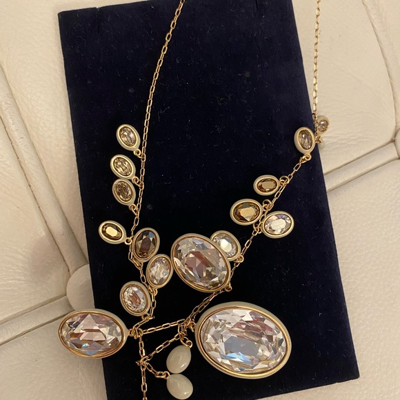 Swarovski crystals necklace - Picture 3 of 4